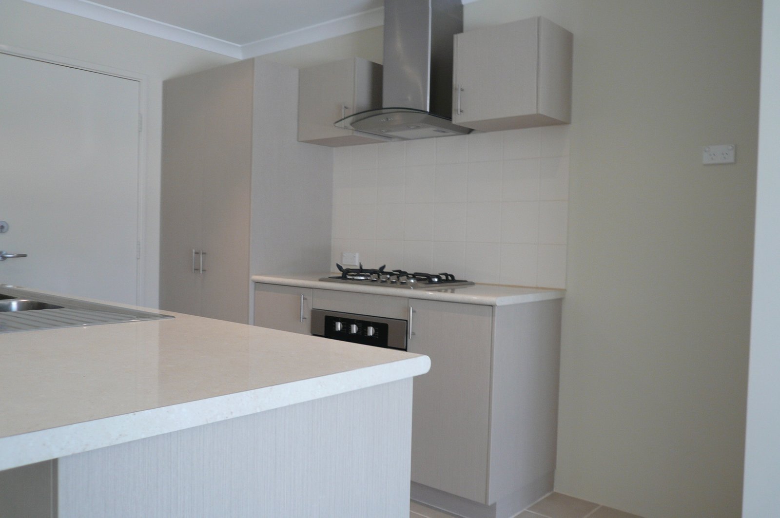 15/1 Humboldt Entrance AUBIN GROVE 4