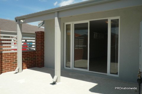 15/1 Humboldt Entrance AUBIN GROVE 7