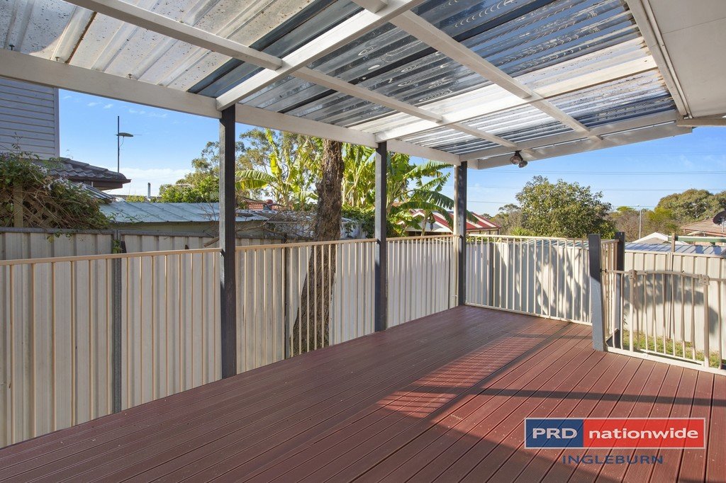 1/51 Longhurst Rd  MINTO 6