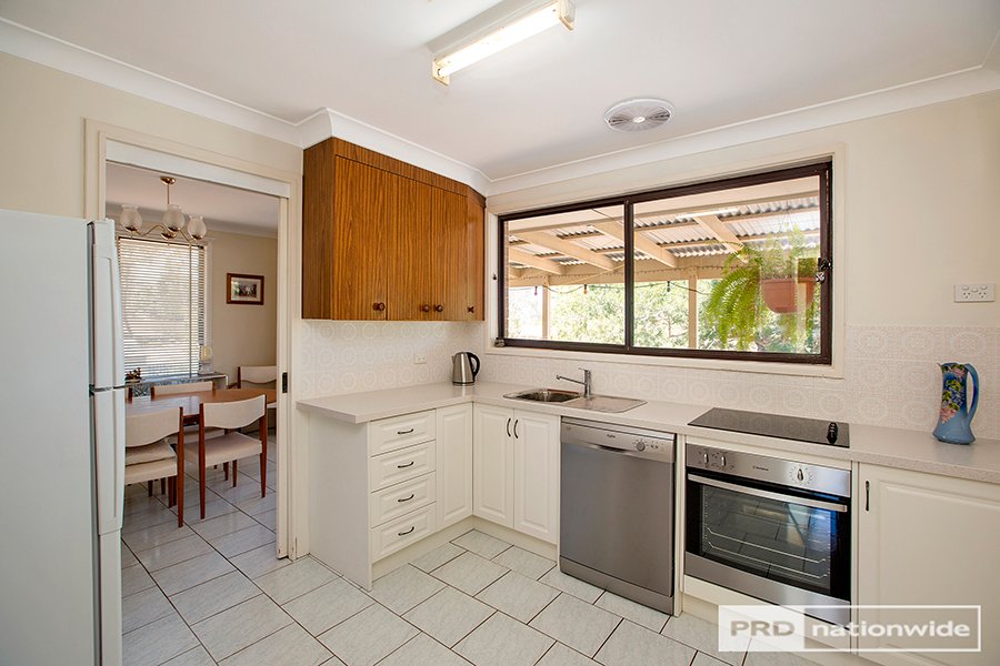 151 Manilla Road TAMWORTH 8