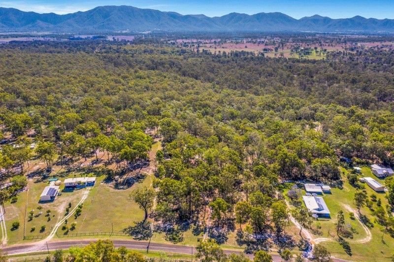 151 Messmate Drive MIRIAM VALE 13