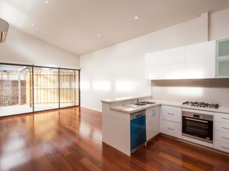 Gallery: 1/51 Plummer Road