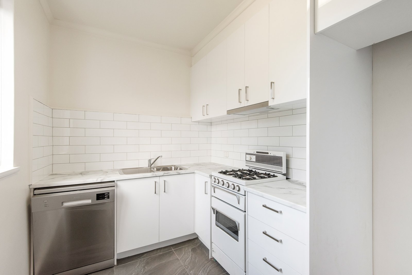 Gallery: 15/1 Whitehall Court