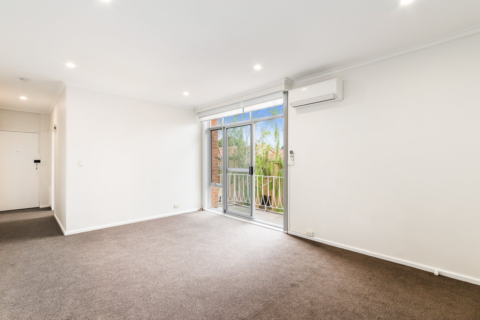 Gallery: 15/11 Fulton Street