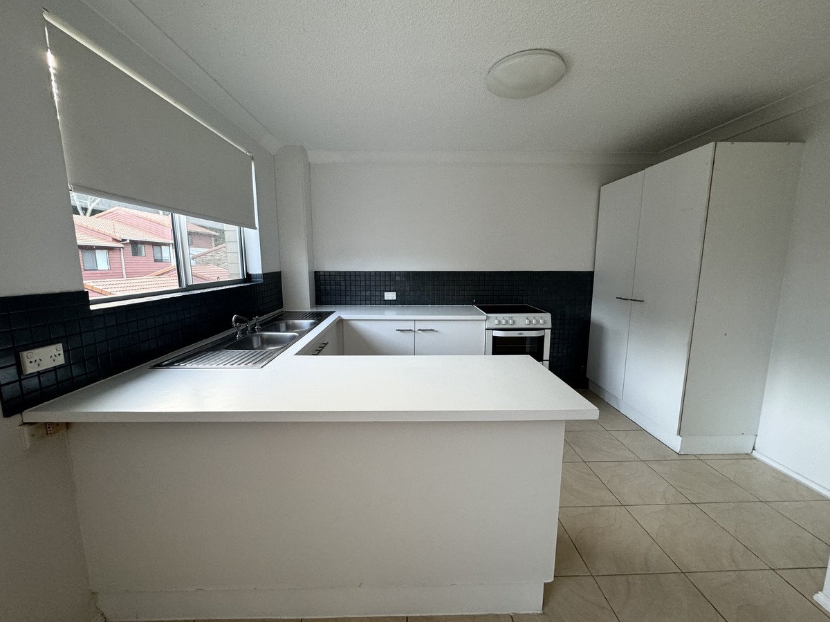 15/11 Hayle Street Burleigh Heads 4