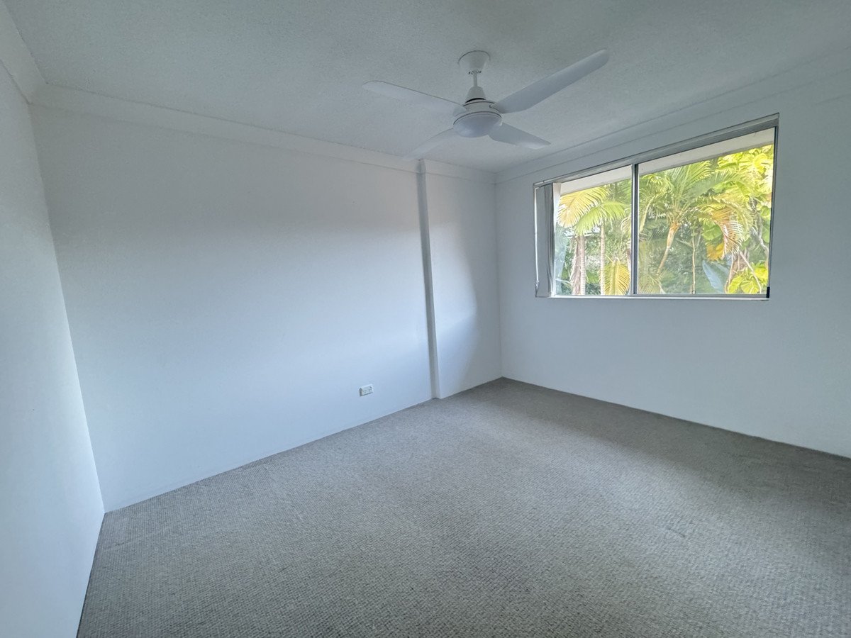 15/11 Hayle Street Burleigh Heads 11