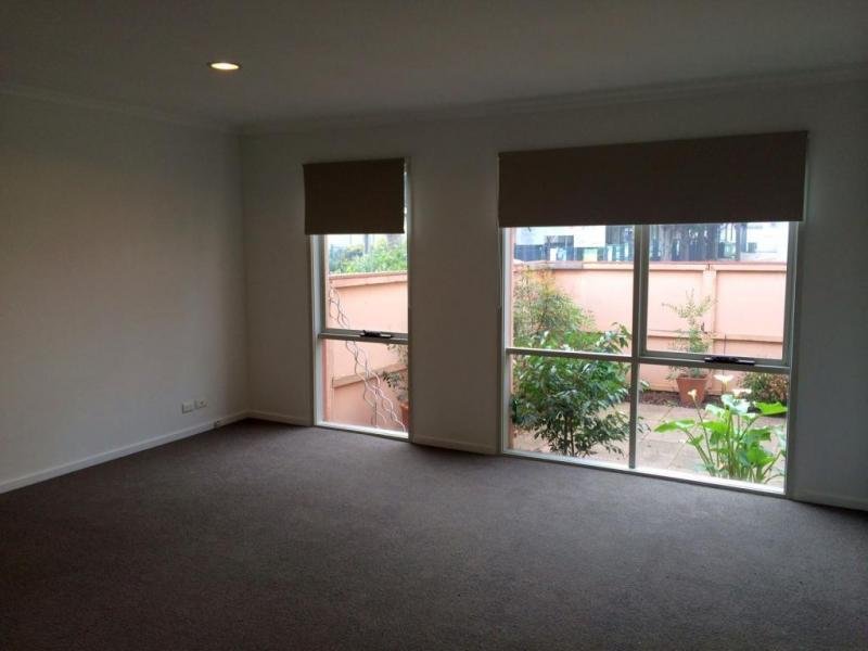 Gallery: 1/511 St Kilda Street