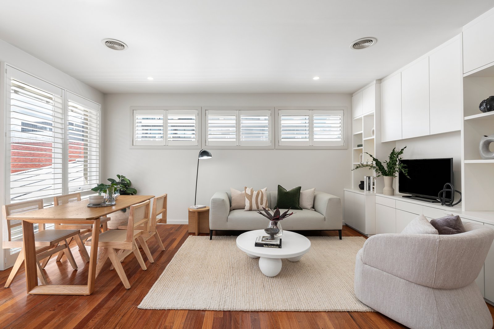 Gallery: 15/110 Martin Street