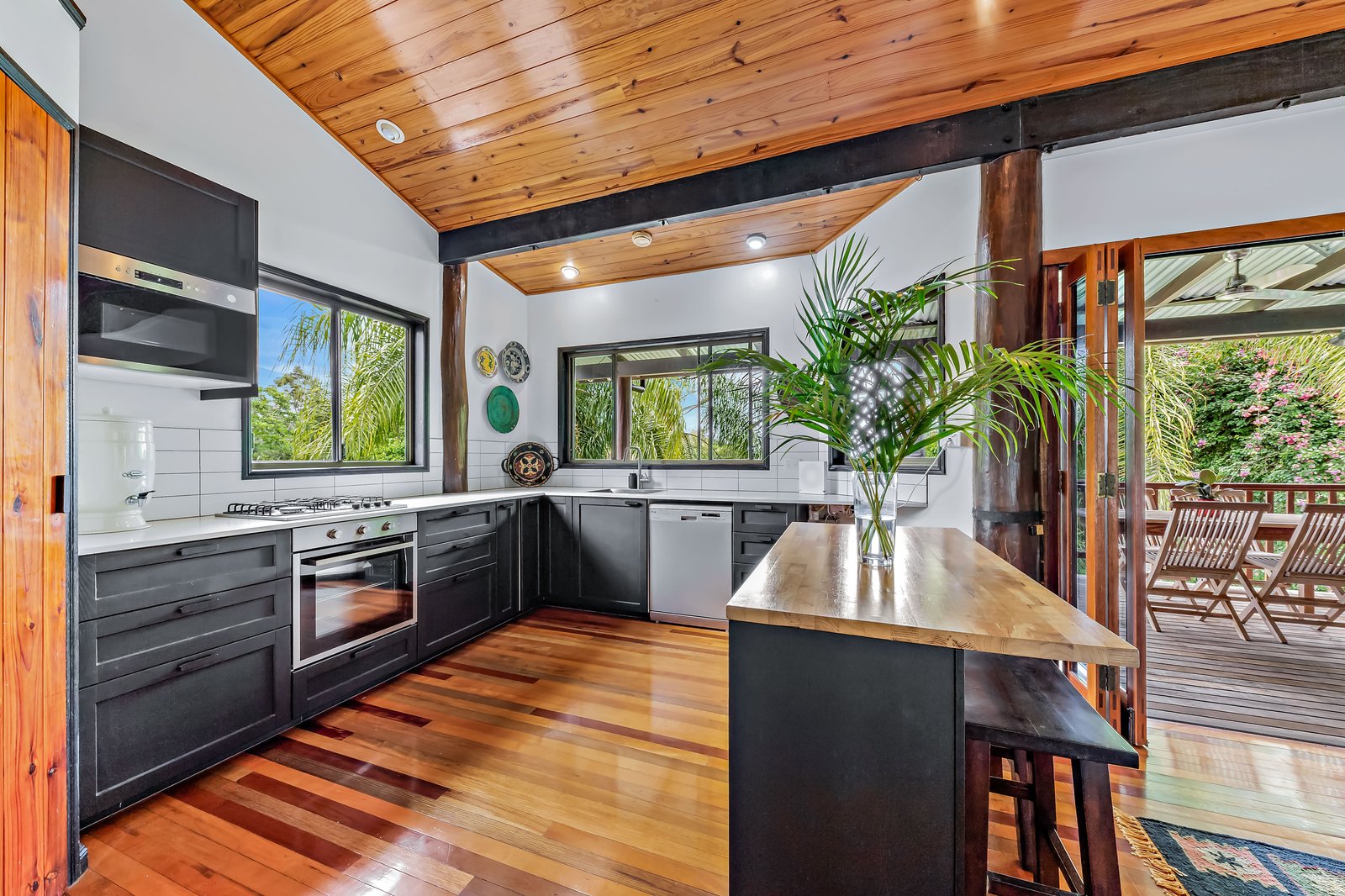 151/153 Orchid Road CANNON VALLEY 2