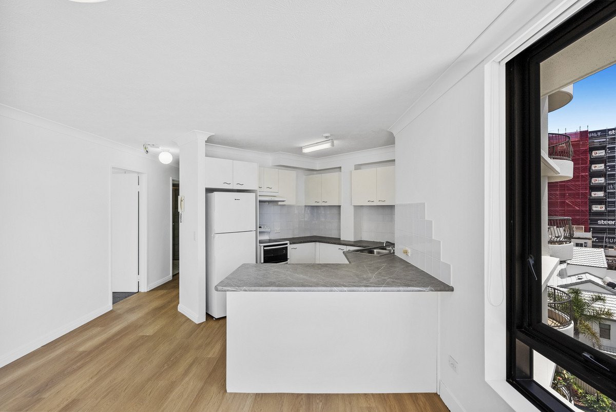 15/1187 Gold Coast Highway Palm Beach 6