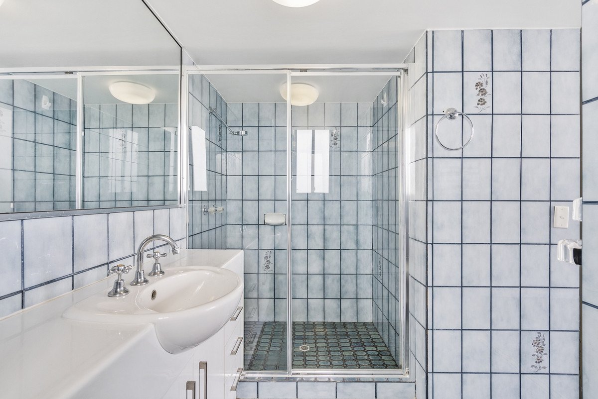 15/1187 Gold Coast Highway Palm Beach 8