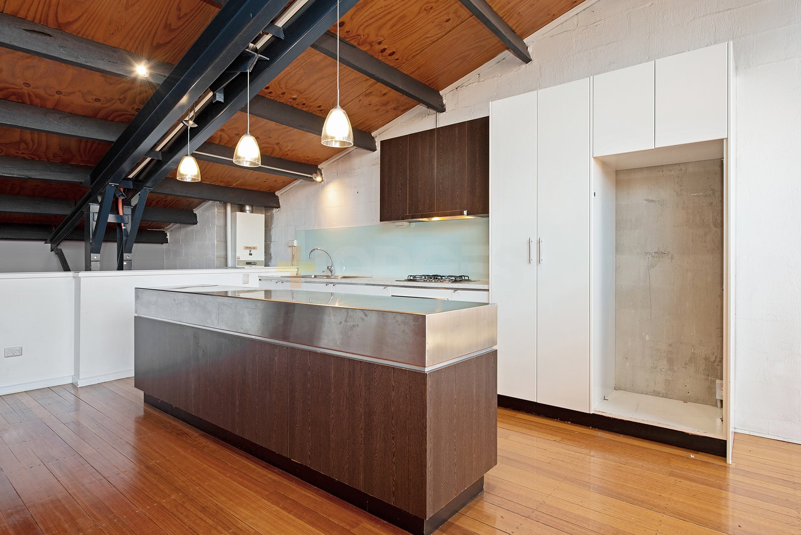 Gallery: 15/123 Anderson Street