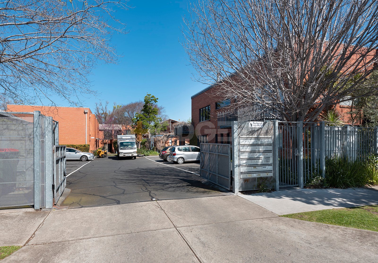 Gallery: 15/123 Anderson Street