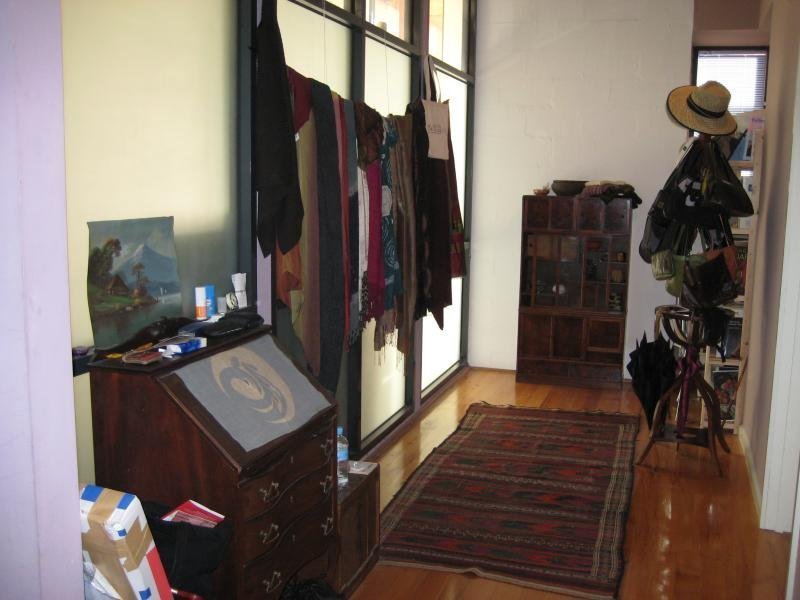 Gallery: 15/127-129 Anderson Street