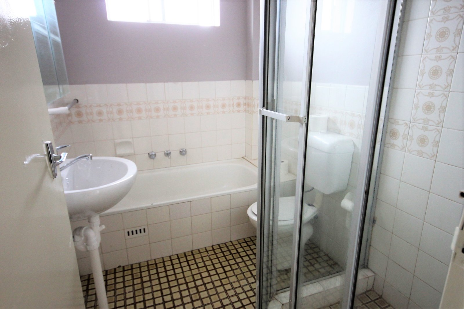 15/13-15 Eden Street ARNCLIFFE 4