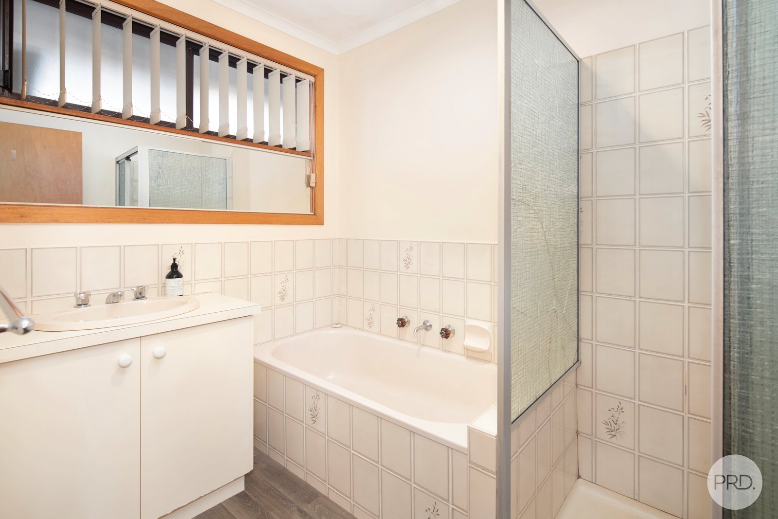 1/513 Windermere Street REDAN 8