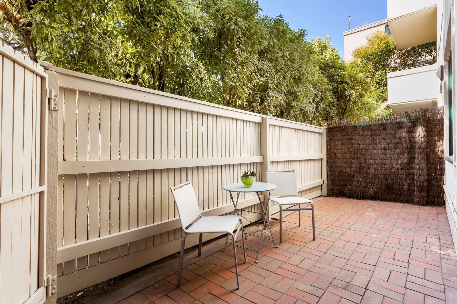 Gallery: 15/130 Alma Road