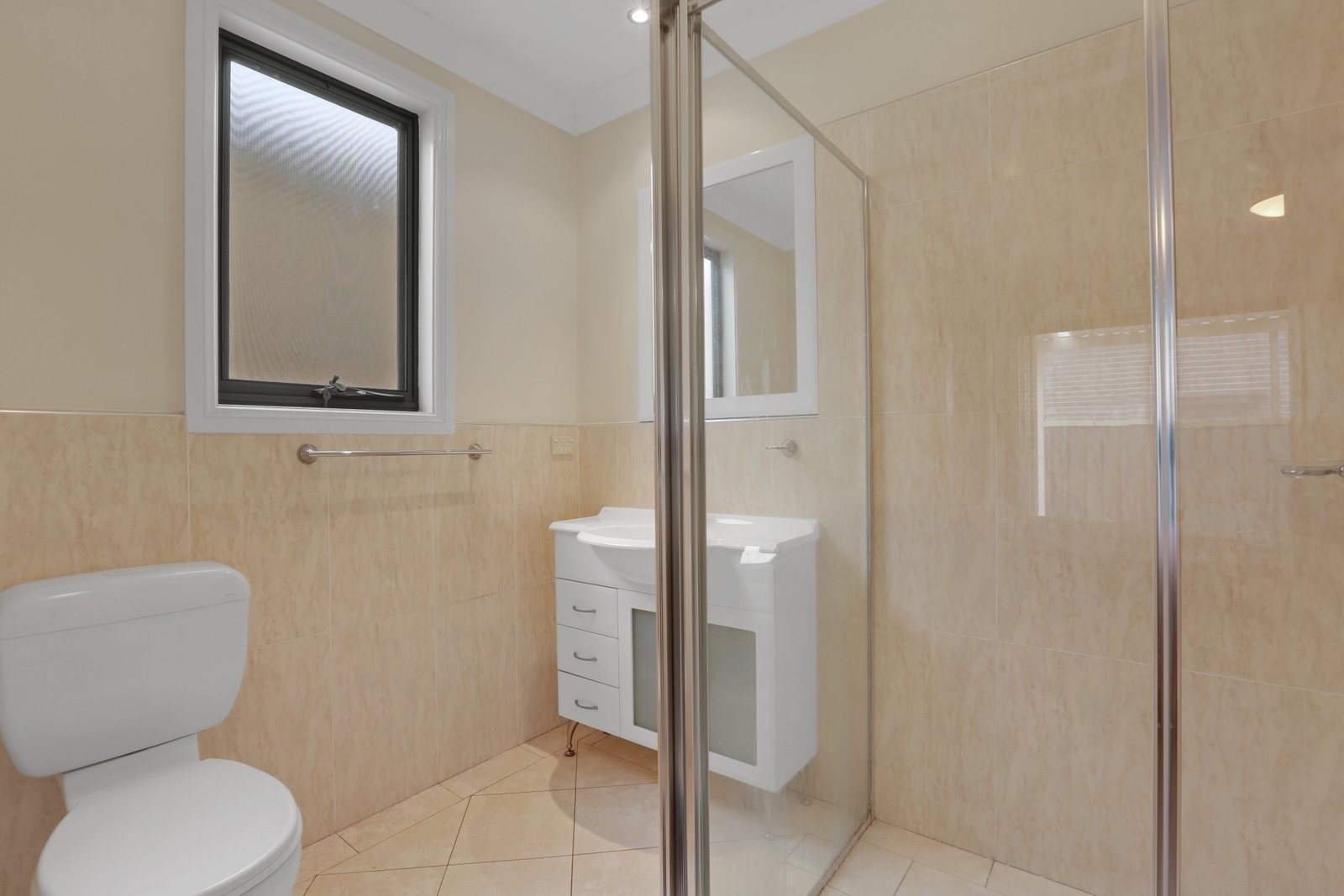 15/134 Kanahooka Road KANAHOOKA 7