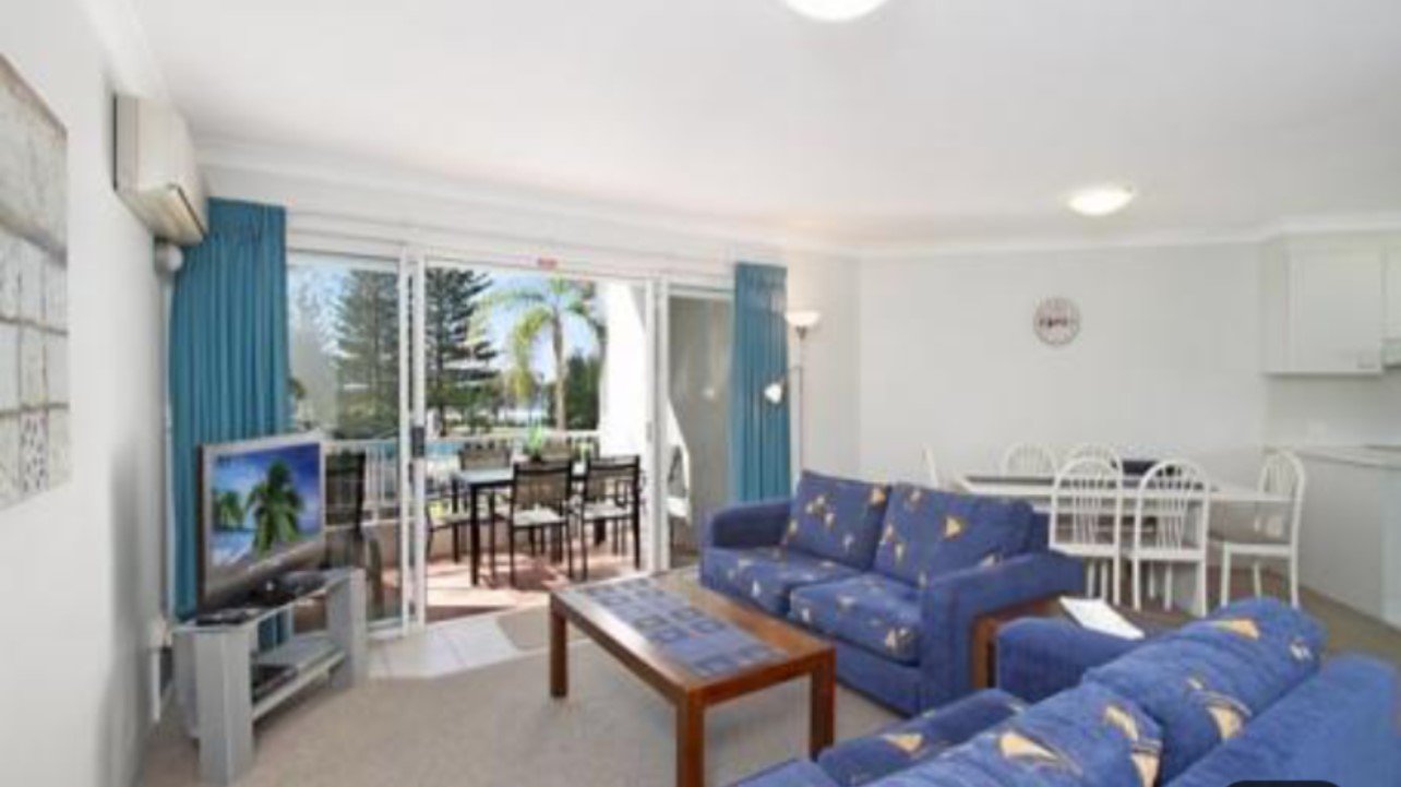 15/136 The Esplanade BURLEIGH HEADS 3