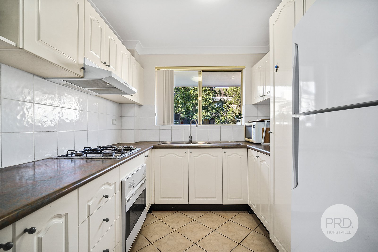 15/14-16 Cairns Street RIVERWOOD 4