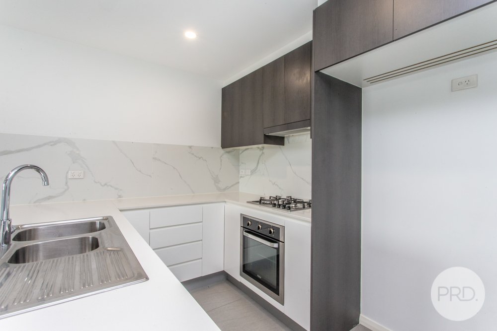 15/144-148 High Street PENRITH 2