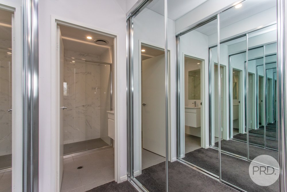 15/144-148 High Street PENRITH 9