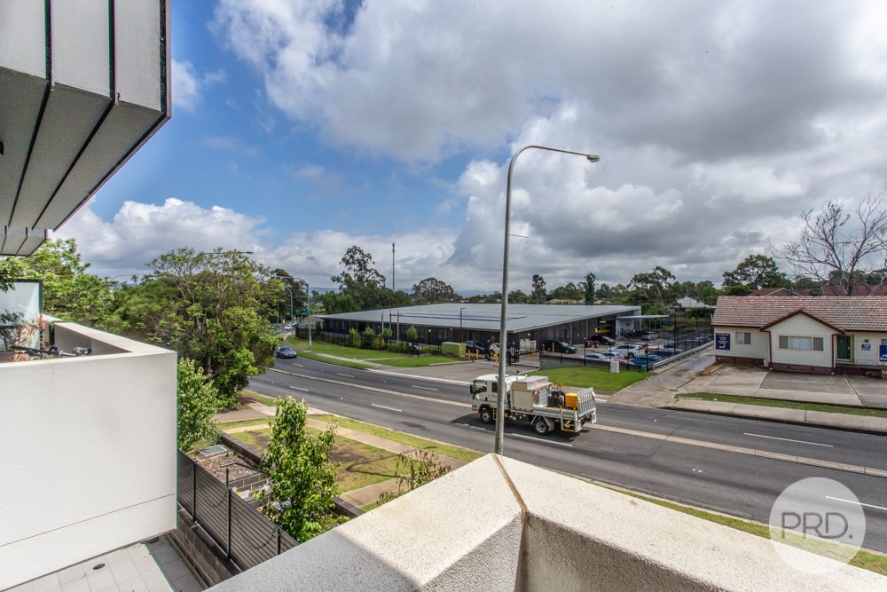 15/144-148 High Street PENRITH 13