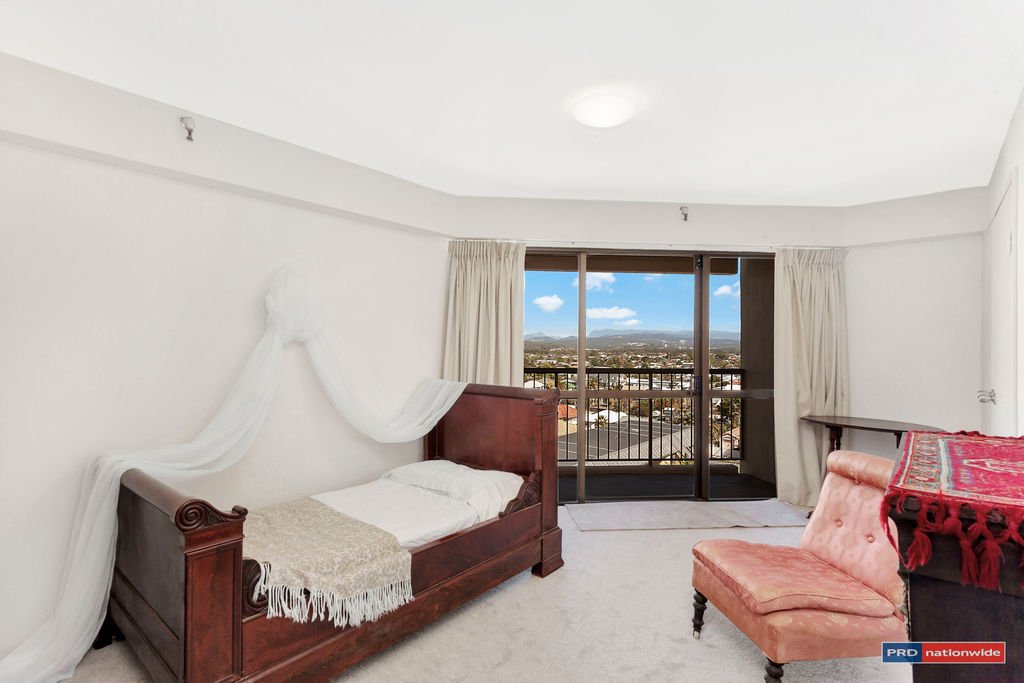 15/146 The Esplanade BURLEIGH HEADS 9