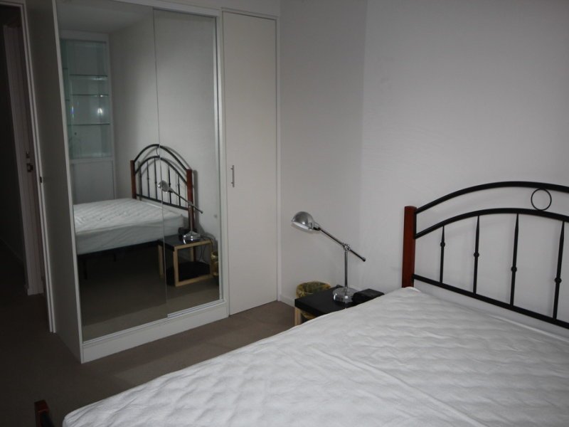 15/166 Bathurst Street HOBART 8