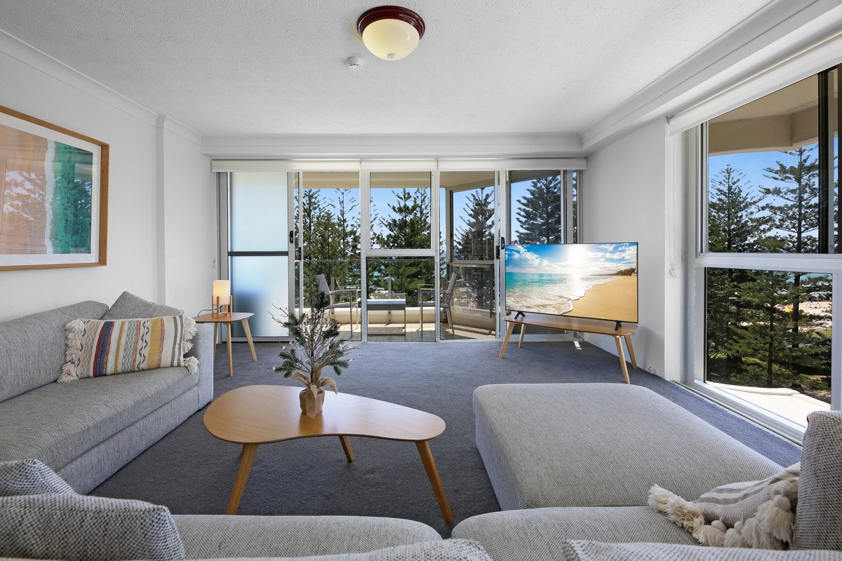 15/170-180 The Esplanade Burleigh Heads 7