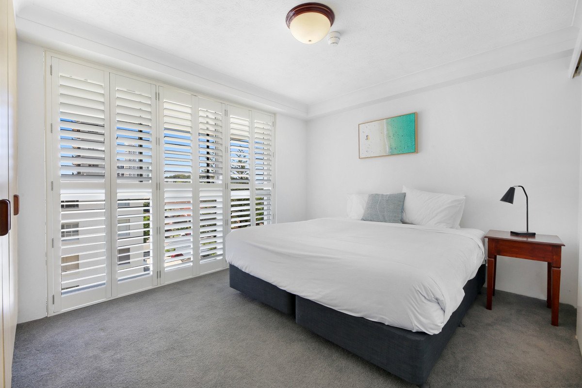 15/170-180 The Esplanade Burleigh Heads 16