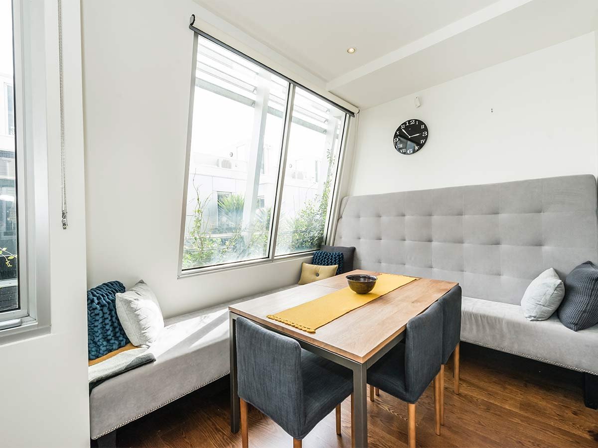 Gallery: 15/170 Beach Road