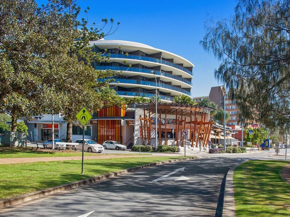 15/1849-1851 Gold Coast Highway Burleigh Heads 11