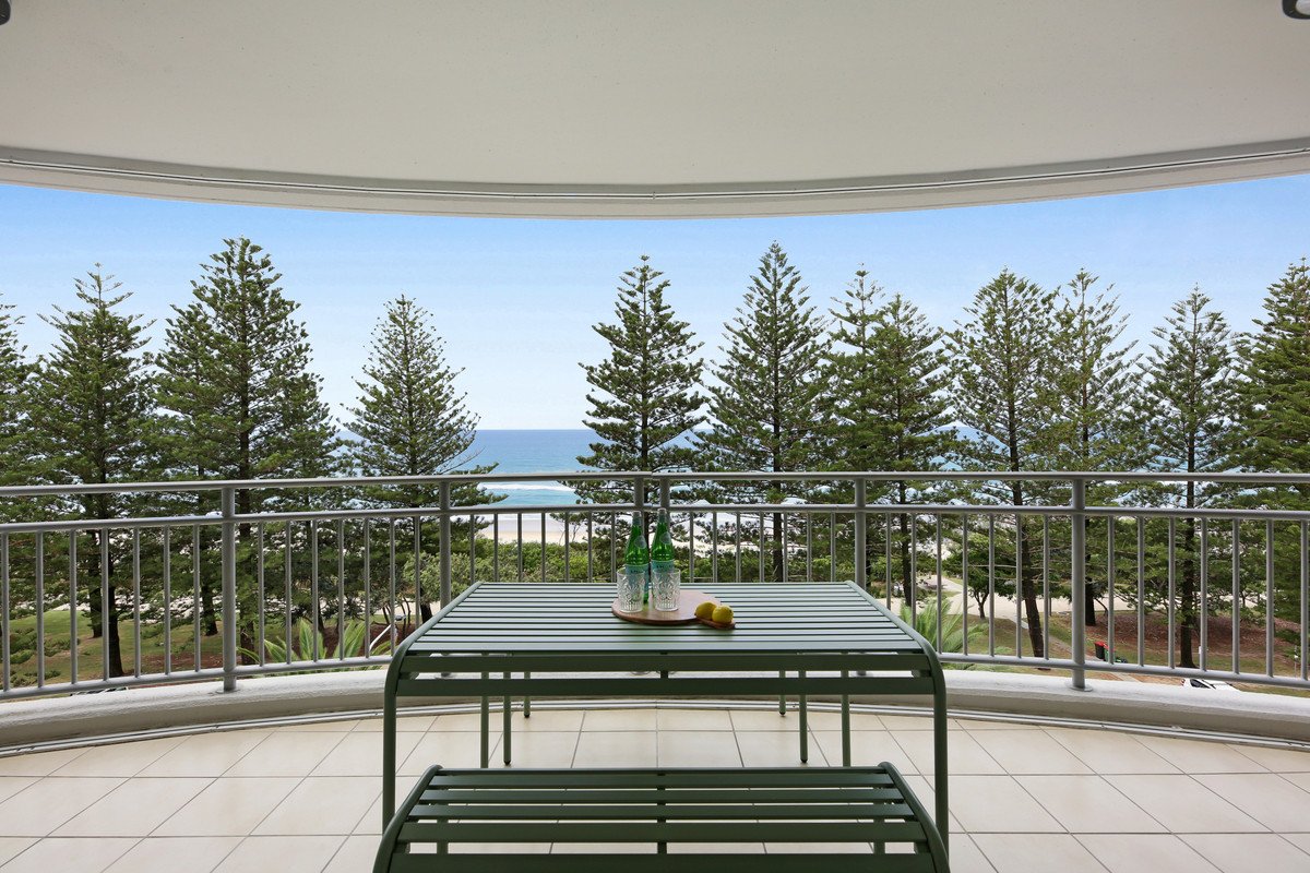 15/186 The Esplanade Burleigh Heads 7