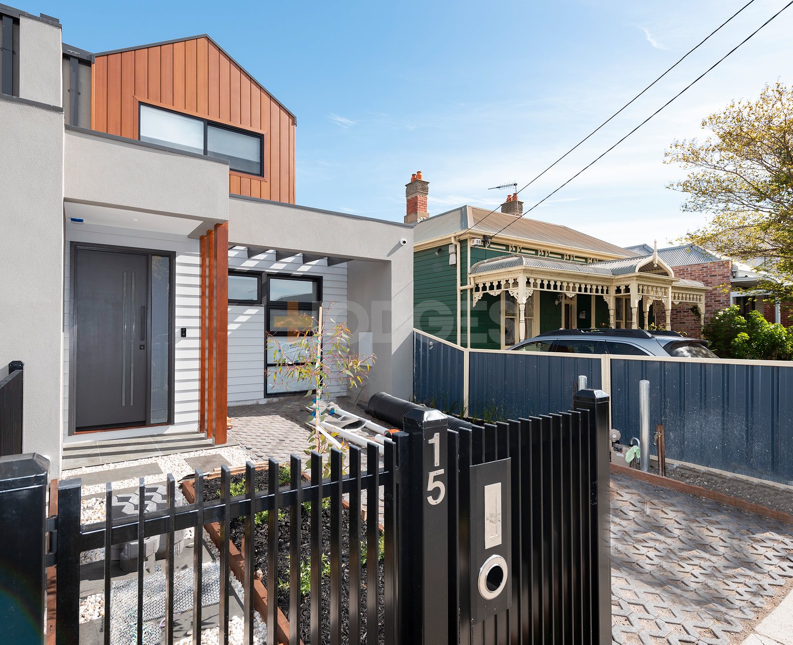 Gallery: 151B Charles Street