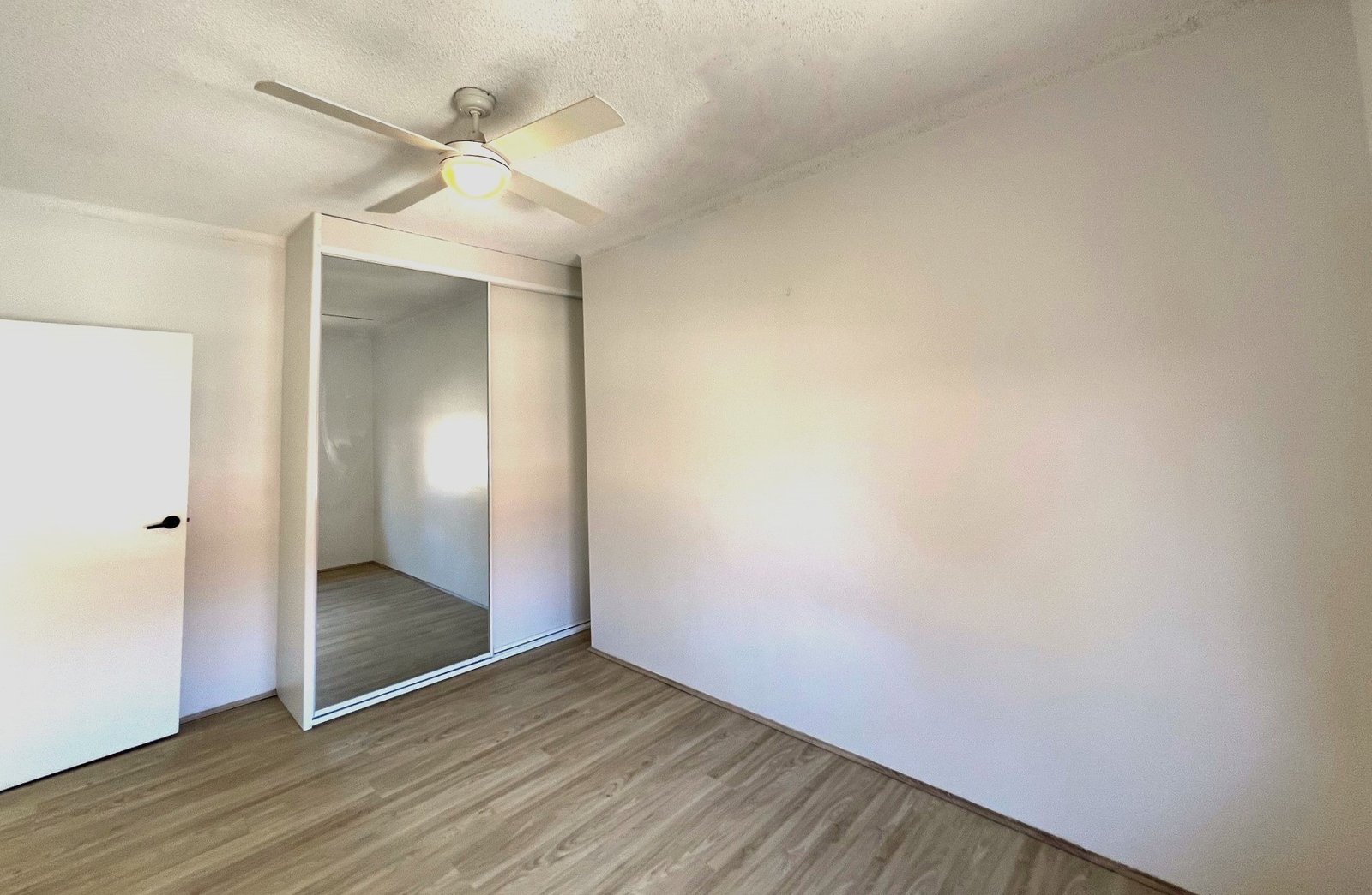 15/2-4 Taylor Street KOGARAH 4