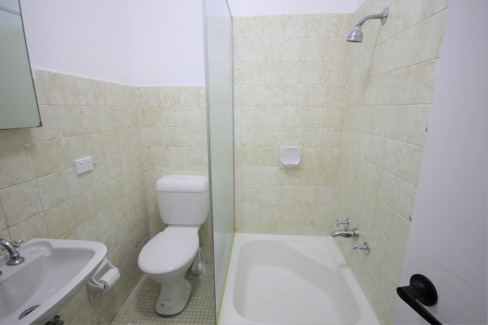 15/2-4 Taylor Street KOGARAH 7