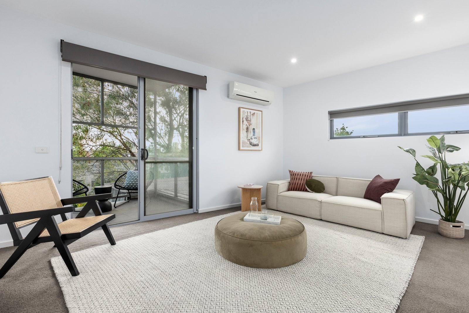 Gallery: 1/52 Balston Street