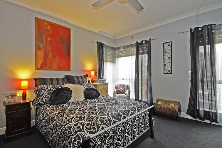 Gallery: 1/52 Bondi Road