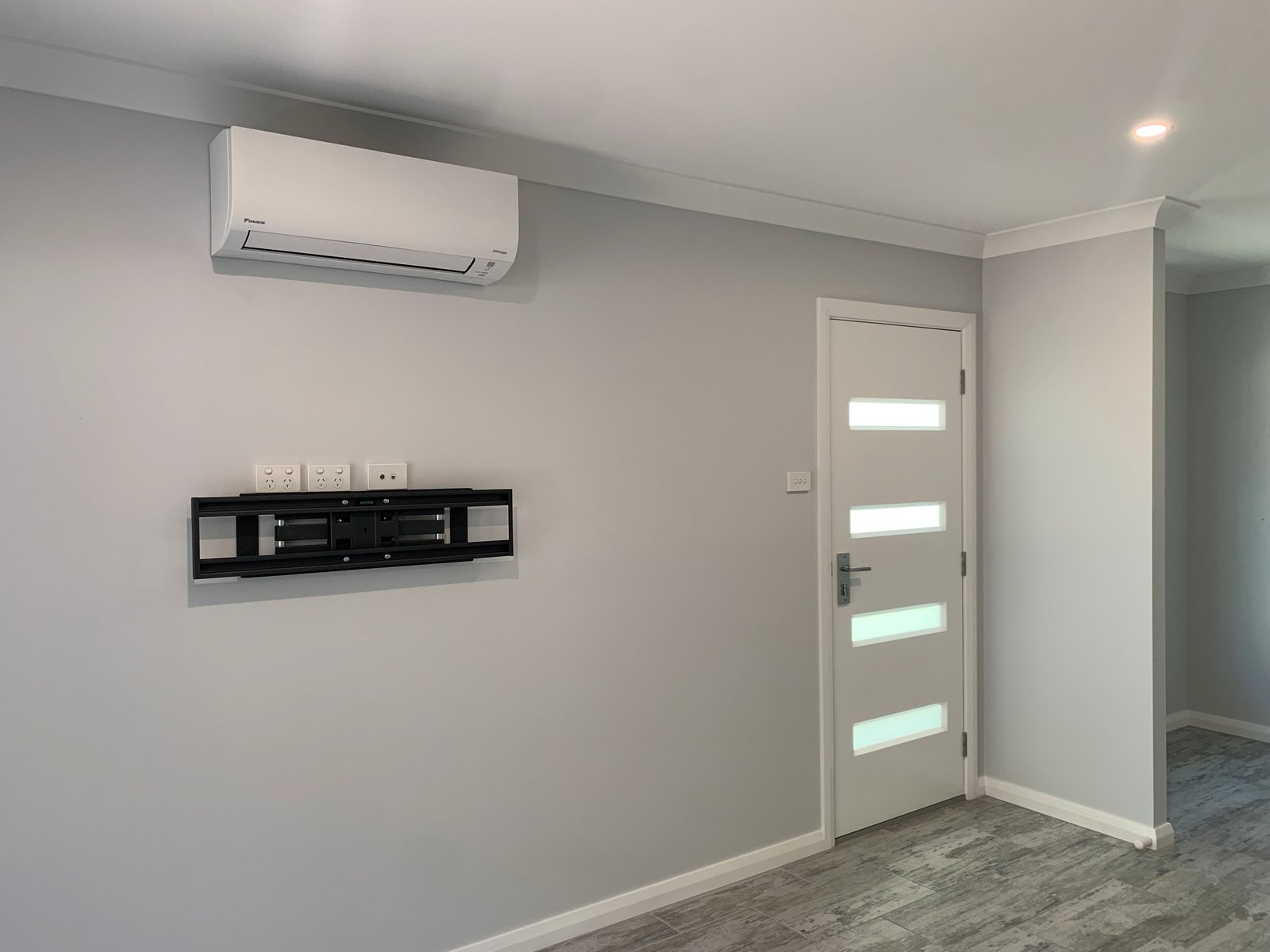 1/52 Brooks St  Wallsend 4