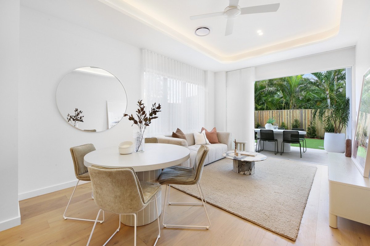 1/52 Chainey Avenue MIAMI 7