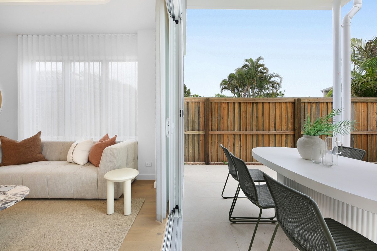 1/52 Chainey Avenue MIAMI 8