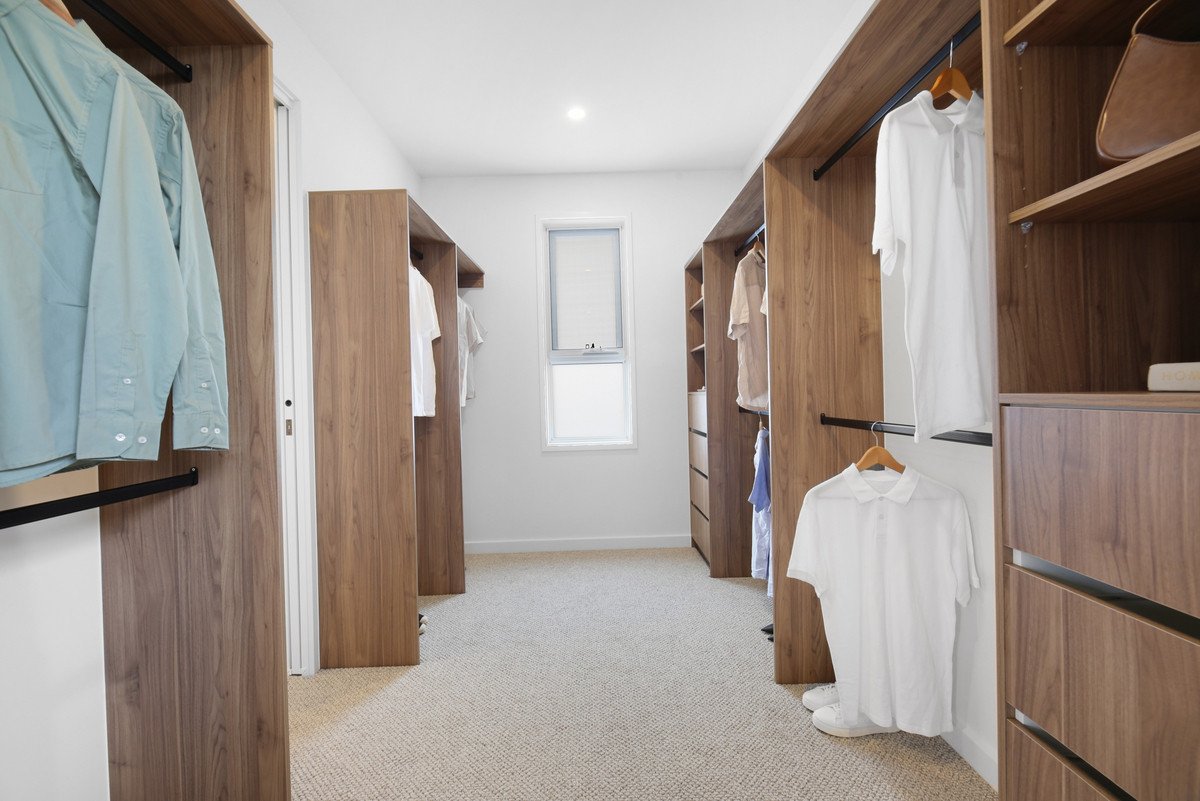 1/52 Chainey Avenue MIAMI 16