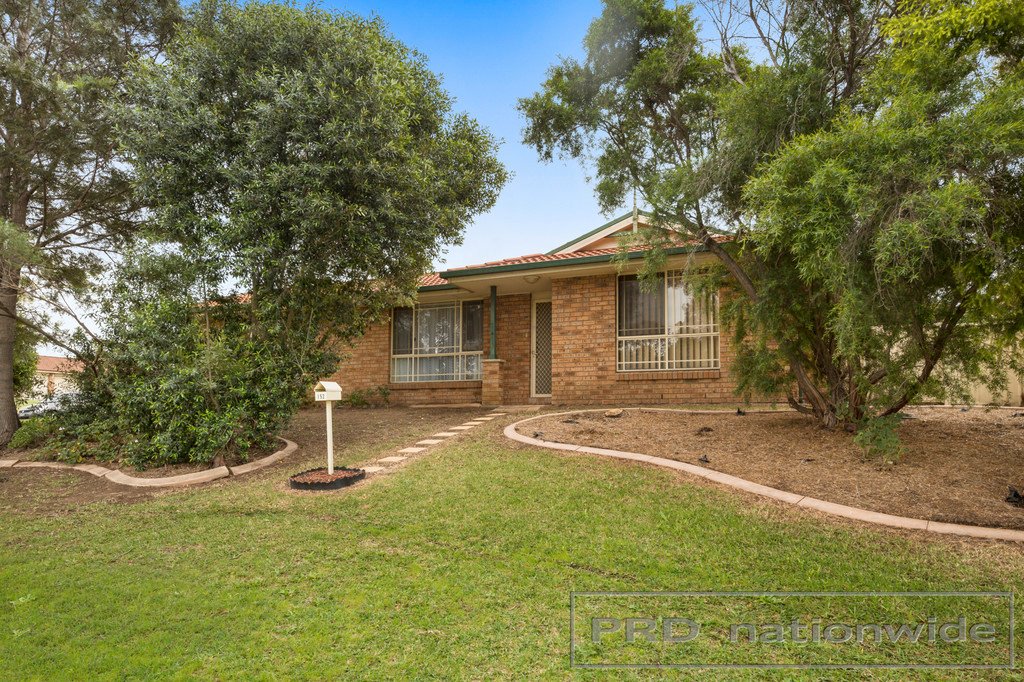 152 Denton Park Drive ABERGLASSLYN 2