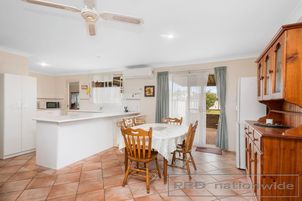 152 Denton Park Drive ABERGLASSLYN 6