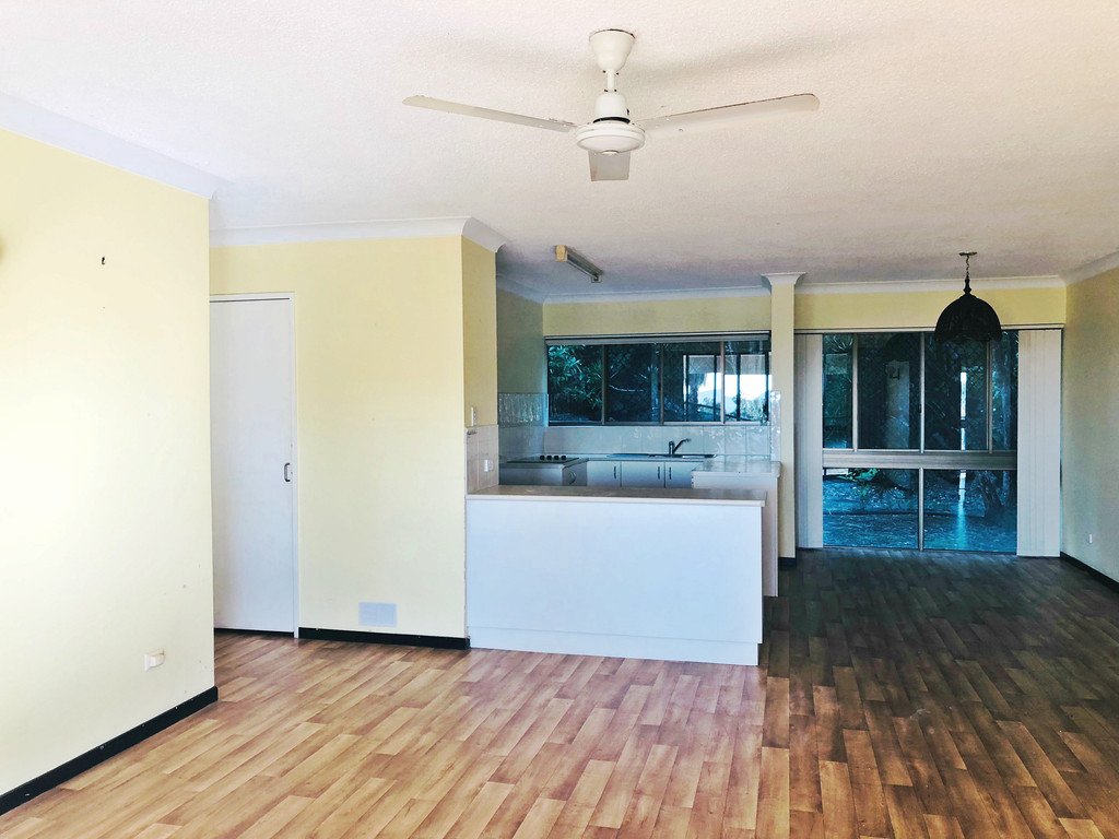 15/2 Eshelby Drive CANNONVALE 4