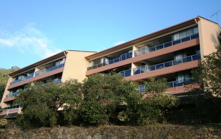 15/2 Eshelby Drive CANNONVALE 11