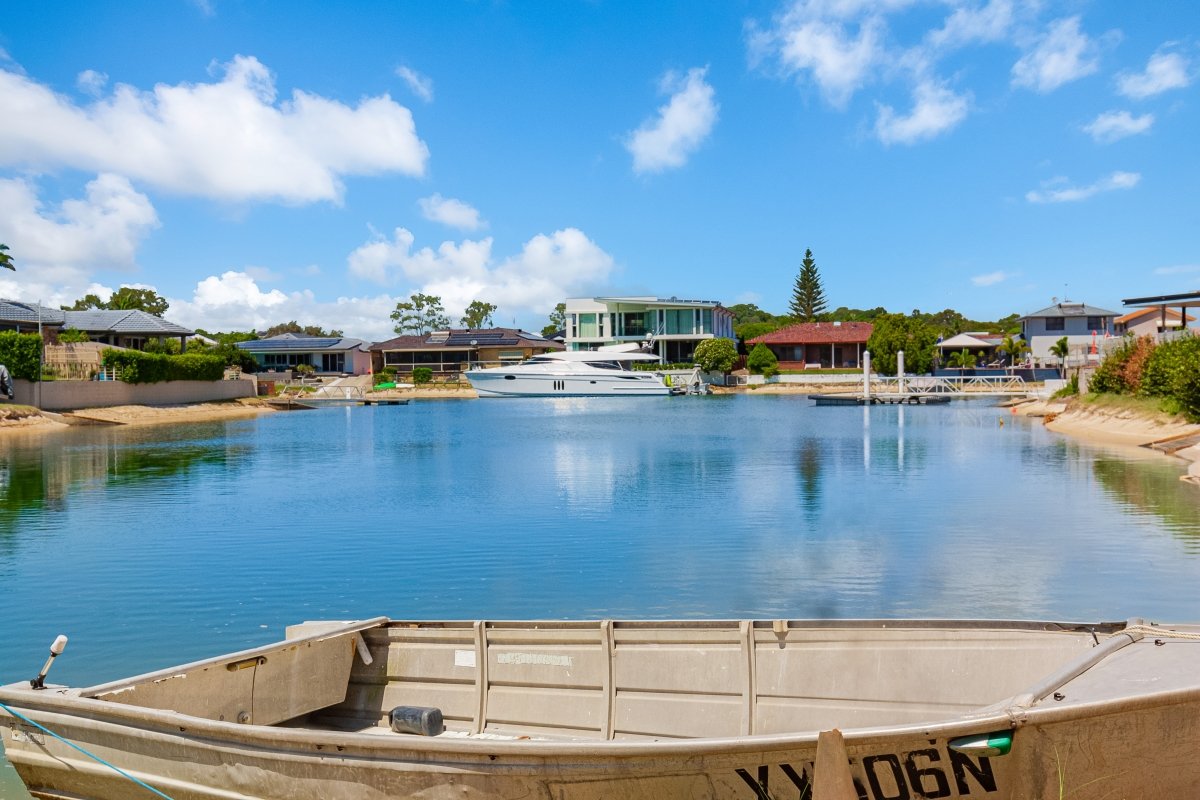 1/52 Kennedy Drive TWEED HEADS 9