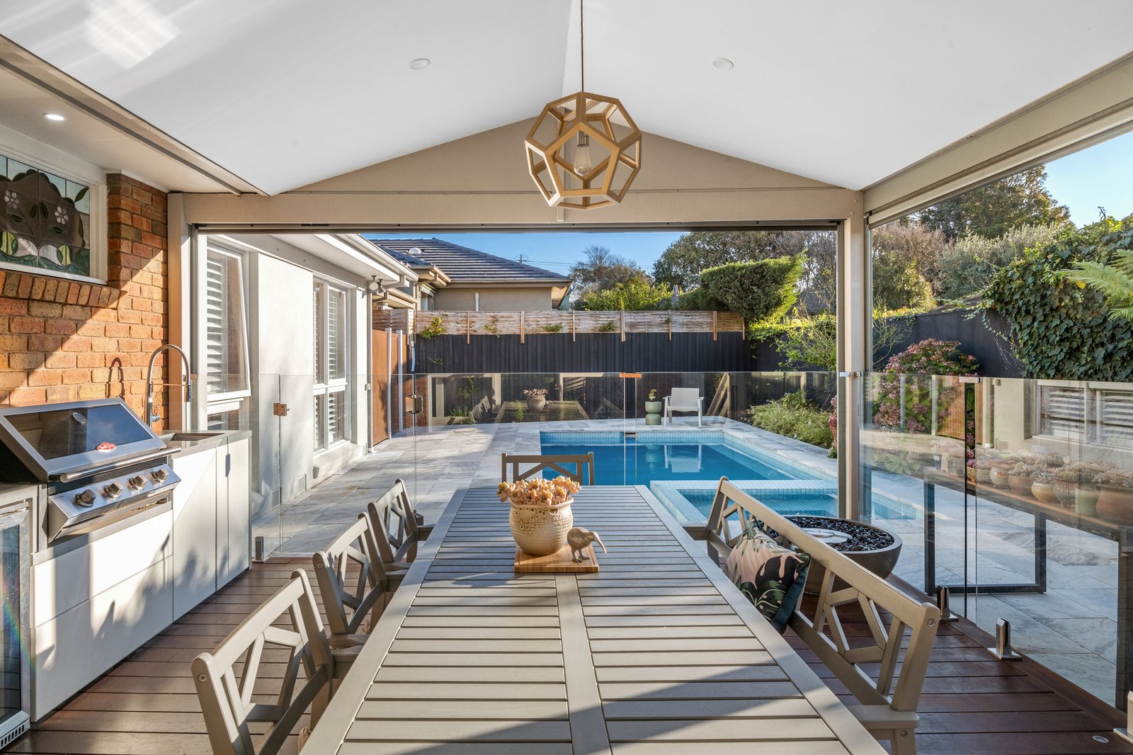 Gallery: 152 Koornalla Crescent