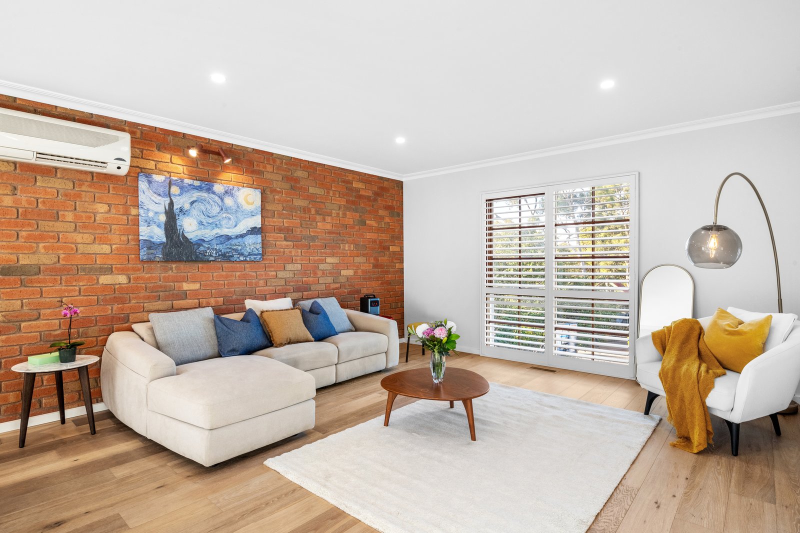 Gallery: 152 Koornalla Crescent